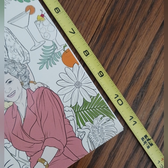 Golden Girls Adult Coloring Book - Picture 6 of 7